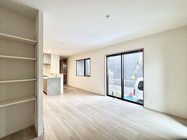 家族の笑顔が自然と生まれてくる、そんな雰囲気のダイニングに仕上がっています 