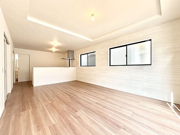 住む方の個性が引き出される、インテリアを考えるのが楽しみなリビングです！ 