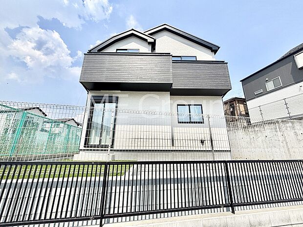 暮らしやすさと居心地の良さにこだわったシンプルで飽きのこないデザイン ！