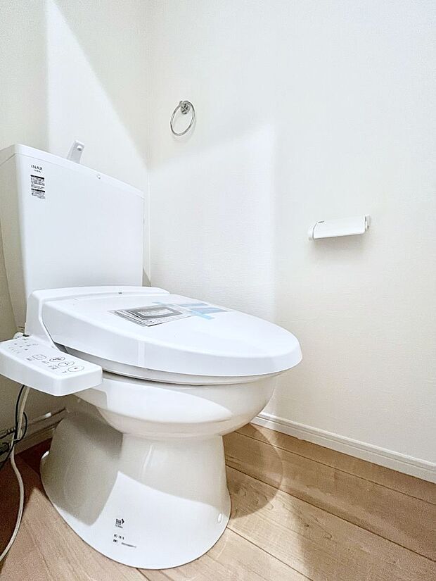 トイレは1階と2階それぞれに配置されていてとても便利です。 