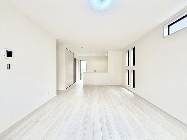 シンプルなデザインなのでインテリアを考えるのも楽しみですね!