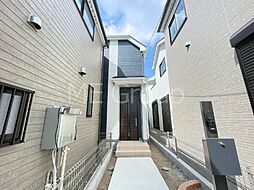 東京都足立区六木２丁目