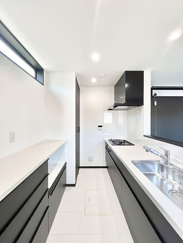 毎日使うキッチンだから、使いやすさ&お手入れのしやすさにこだわりました。