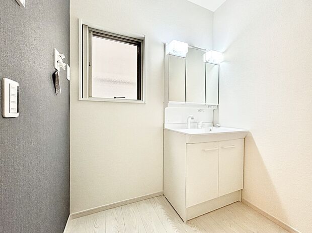 ゆとりのあるランドリースペース。  