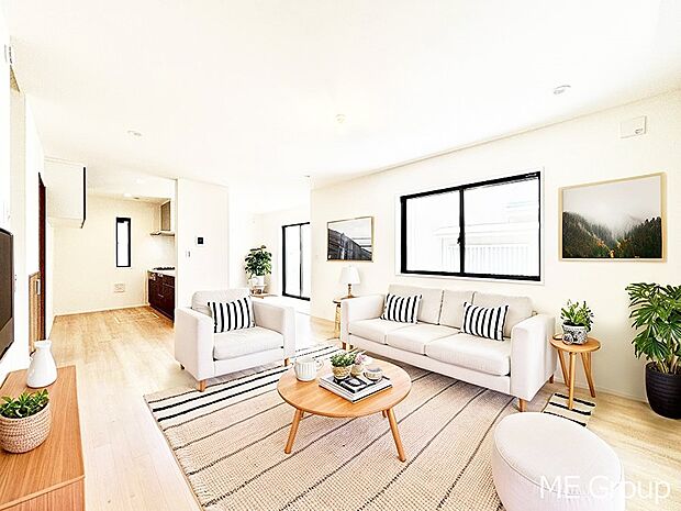 落ち着いた雰囲気のＬＤＫは家族みんなの快適空間※家具はCGです