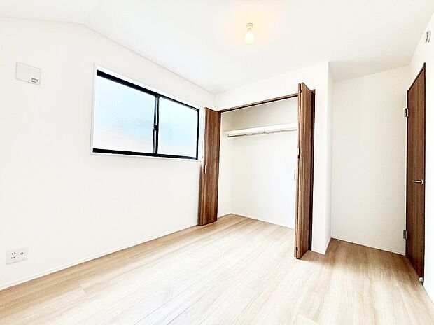 収納が充実しているので居住スペースを広々使えます