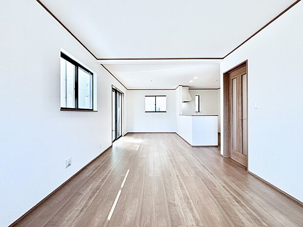 18帖のLDKは家族みんなの快適空間!家族のつながりを強くする大事なスペースです。