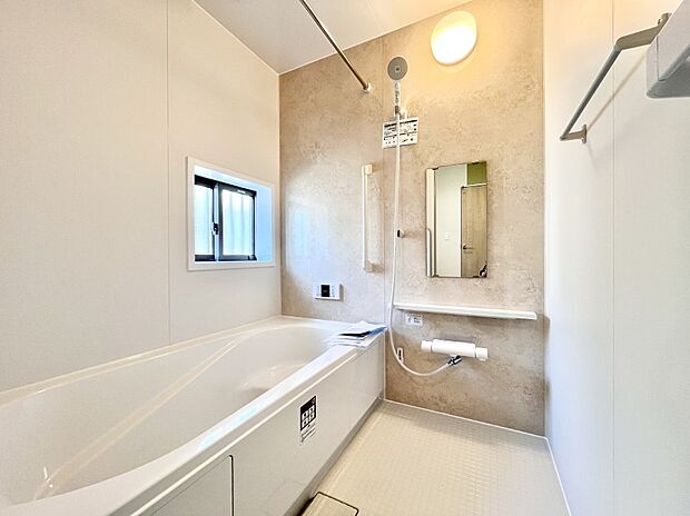 一日の疲れを癒やす大切なバスタイム。ゆっくりとお風呂を楽しんで疲れをとりたいですね！  