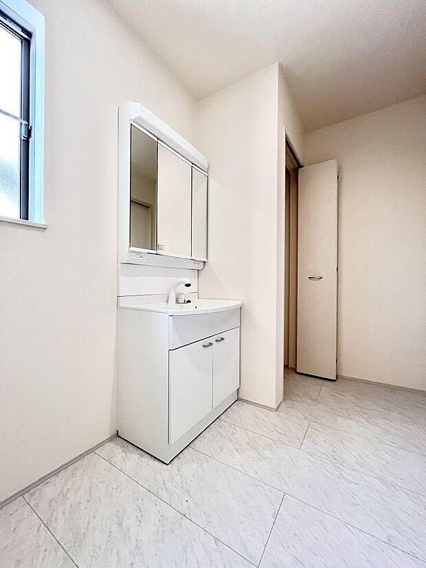 ゆとりのあるランドリースペース。  