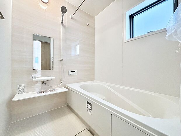 一日の疲れを癒やす大切なバスタイム。ゆっくりとお風呂を楽しんで疲れをとりたいですね！  