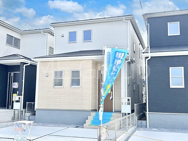 洗練された外観、上質な住空間が広がる室内は永く安心して過ごせる住居です。 