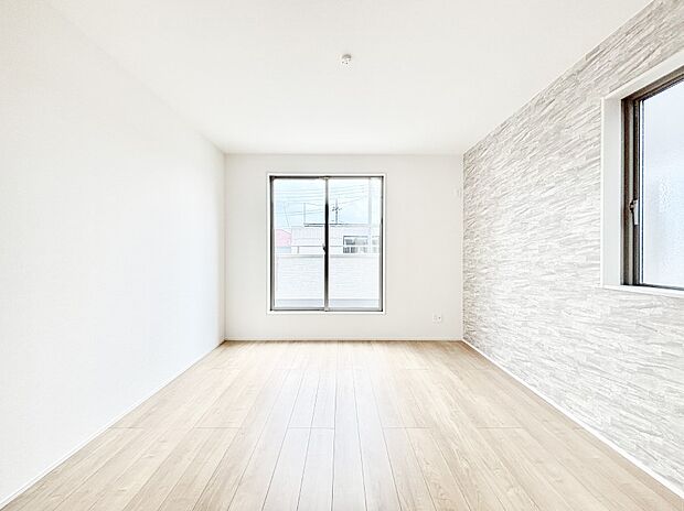 明るいバルコニーサイドに洋室を設置。目覚めの良い寝室に。 