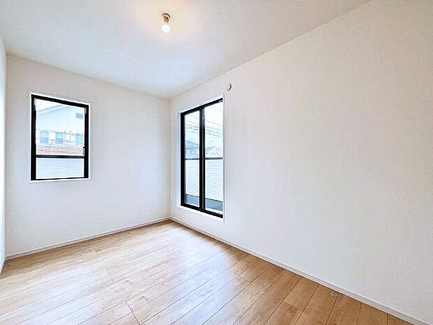 2面採光を確保した明るい空間。家族みんなが快適な暮らしを実現する設計です。