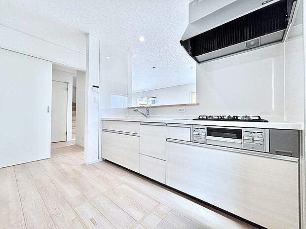 カウンター越しにお話しをしながら毎日のお料理をもっと楽しく