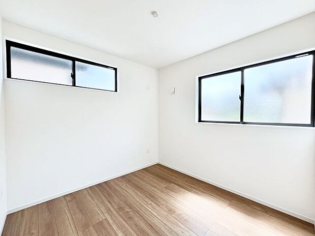 2面採光を確保した明るい空間。家族みんなが快適な暮らしを実現する設計です。  