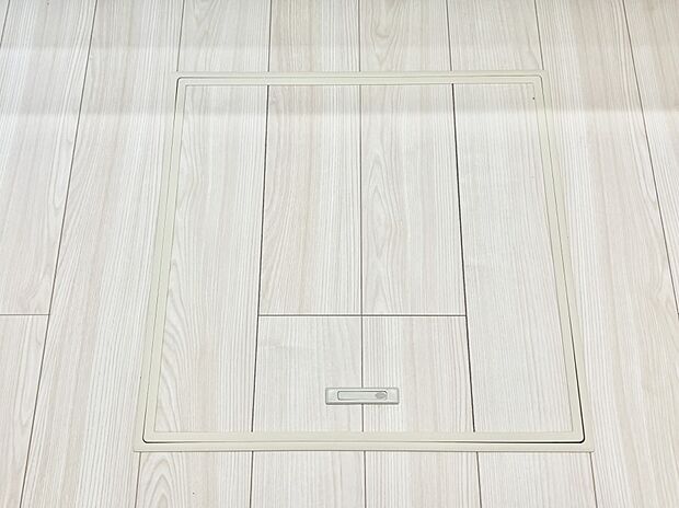 床下収納付き！日用品・非常用品の収納にも大活躍。