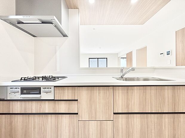 お料理を効率的に、楽しく!システムキッチン