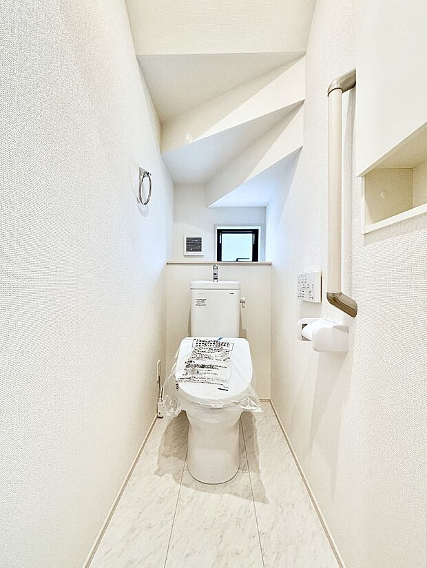 トイレは1階と2階それぞれに配置されていてとても便利です。 