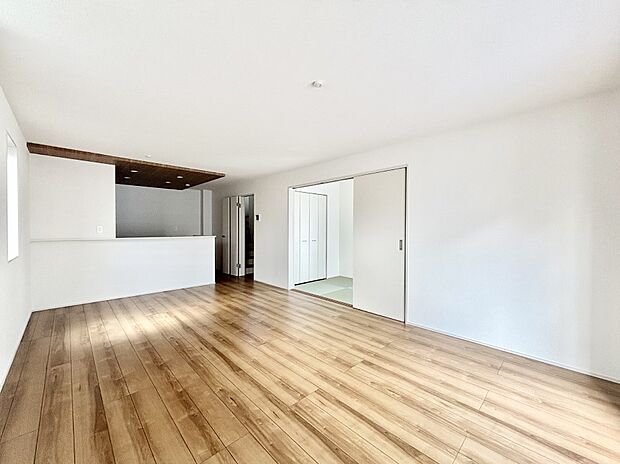 どこにいても家族のつながりを感じられるコミュニケーションリビング。 