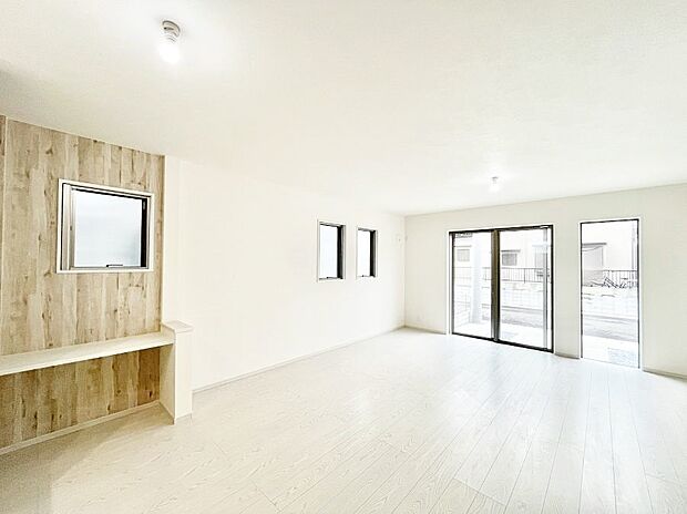 住む方の個性が引き出される、インテリアを考えるのが楽しみなリビングです！ 