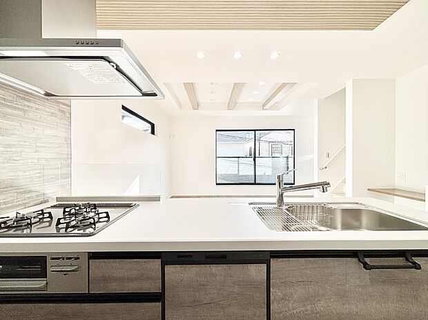 お料理を効率的に、楽しく！システムキッチン