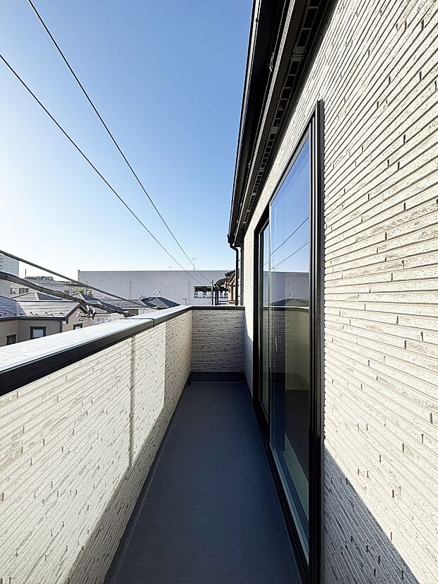 風通しの良いバルコニー