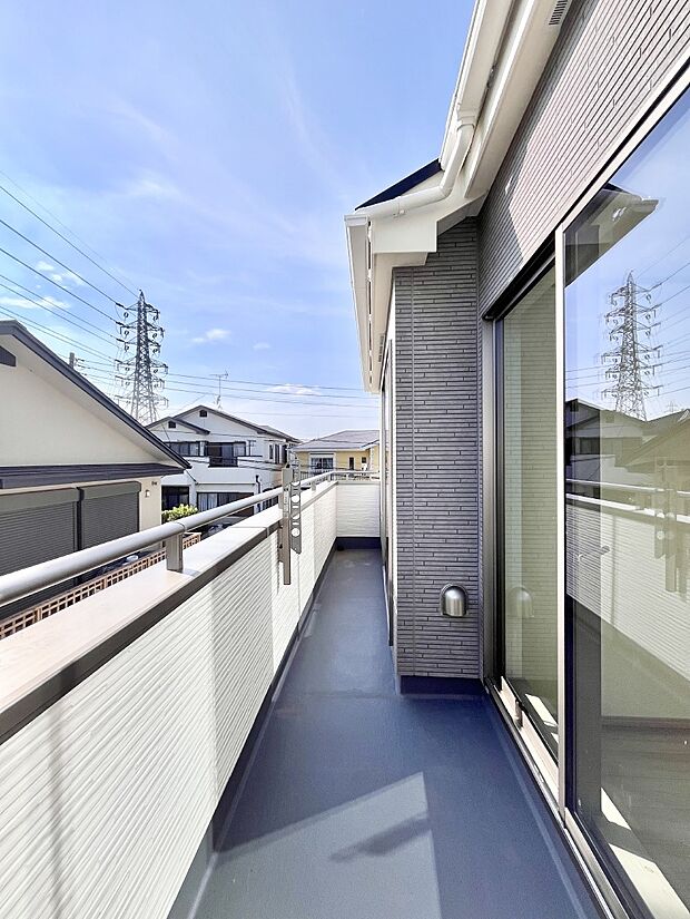 風通しの良いバルコニー  