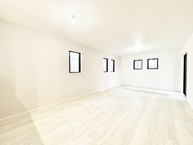 落ち着いた雰囲気のＬＤＫは家族みんなの快適空間