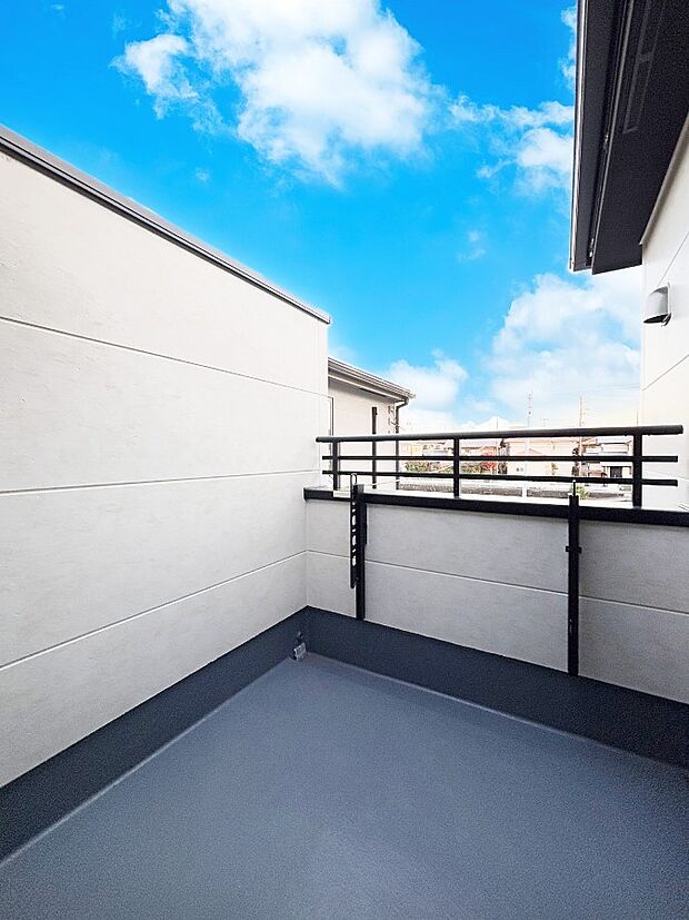 風通しの良いバルコニー