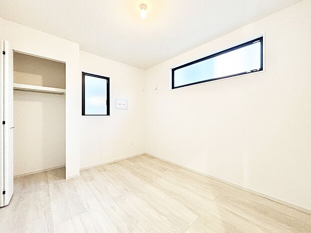 全居室2面採光＆クローゼット付きです