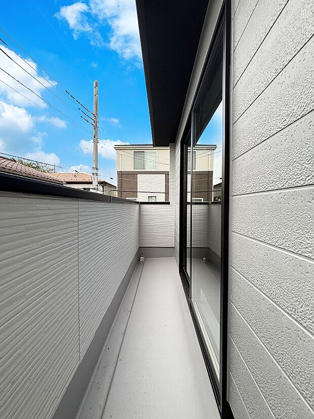 風通しの良いバルコニー