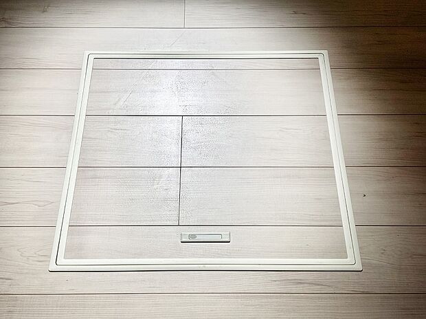 床下収納付き!日用品・非常用品の収納にも大活躍。