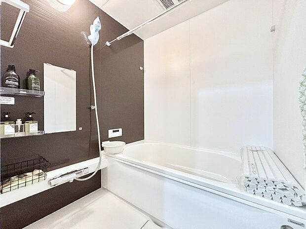 一日の疲れを癒やす大切なバスタイム。ゆっくりとお風呂を楽しんで疲れをとりたいですね！  