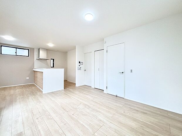 16帖のLDKは家族みんなの快適空間!家族のつながりを強くする大事なスペースです。