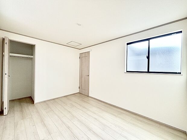 収納が充実しているので居住スペースを広々使えます