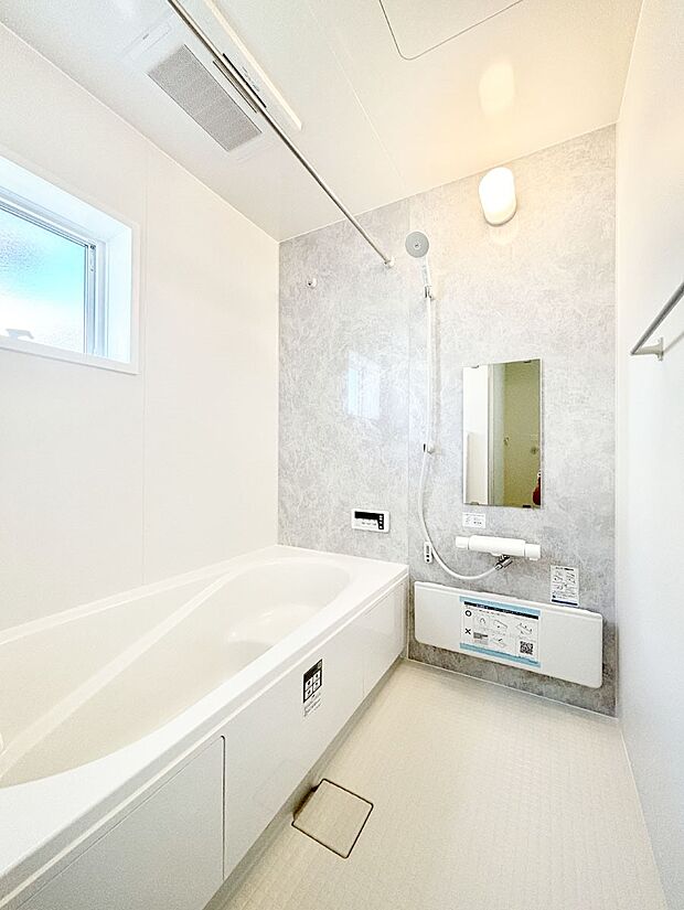 一日の疲れを癒やす大切なバスタイム。ゆっくりとお風呂を楽しんで疲れをとりたいですね！  