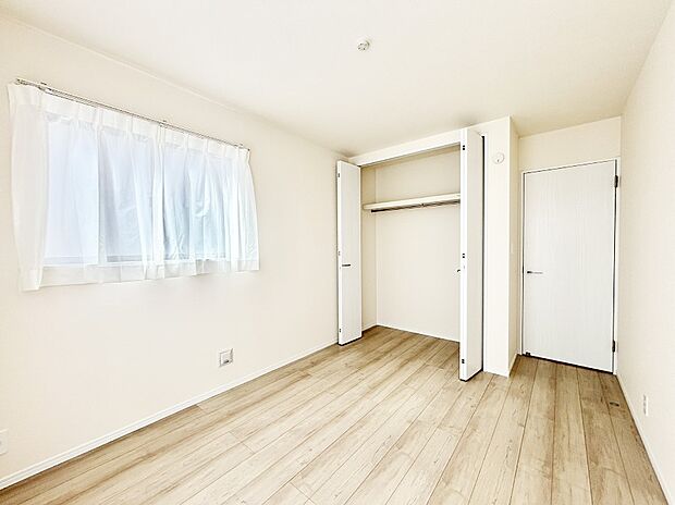 収納が充実しているので居住スペースを広々使えます