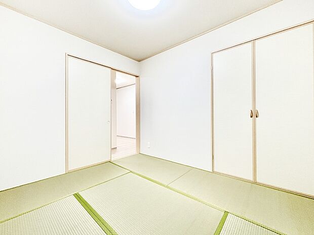 ほっとする寛ぎの和室。キッズスペースや来客時に活用できます。