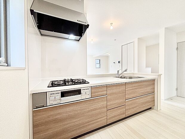 毎日使うキッチンだから、使いやすさ＆お手入れのしやすさにこだわりました。 