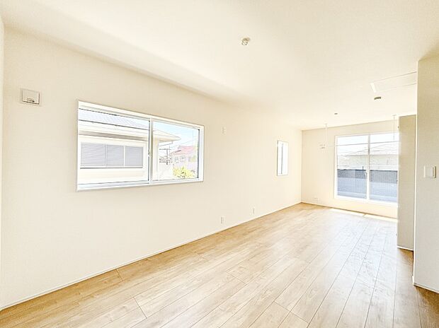 2面採光を確保した明るい空間。家族みんなが快適な暮らしを実現する設計です。