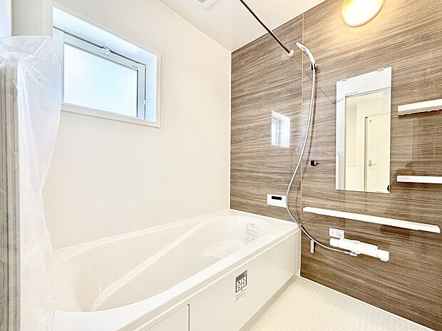 一日の疲れを癒やす大切なバスタイム。ゆっくりとお風呂を楽しんで疲れをとりたいですね！  