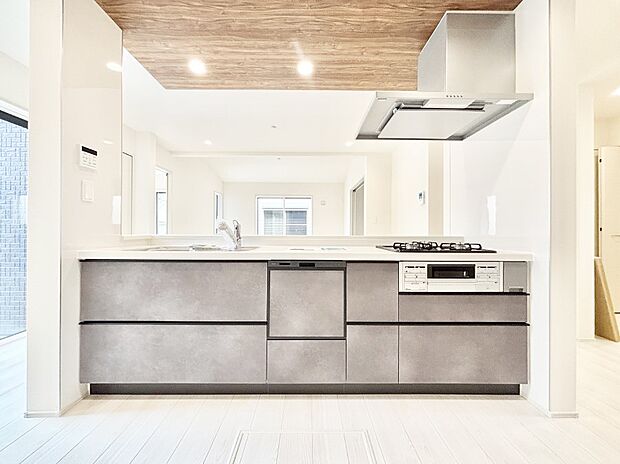 お料理を効率的に、楽しく！システムキッチン