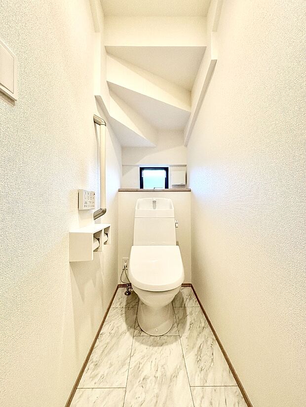 トイレは1階と2階それぞれに配置されていてとても便利です。