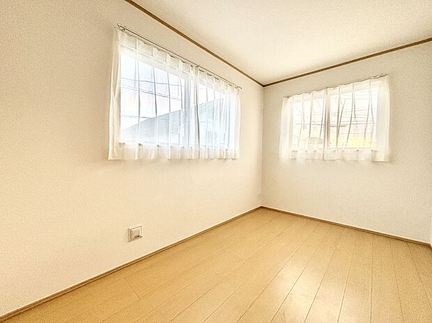 2面採光で明るさ&風通し良好!