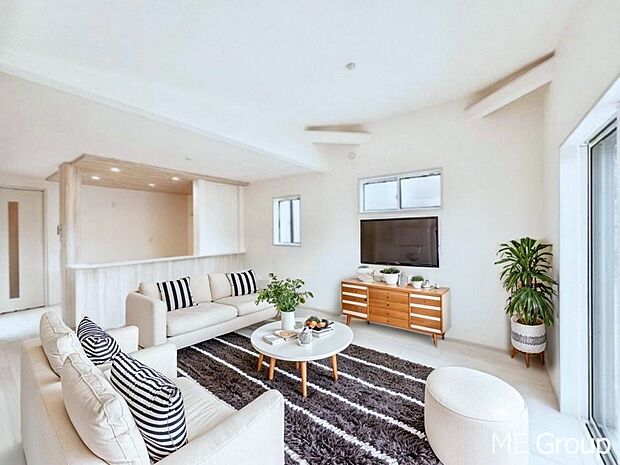 落ち着いた雰囲気のＬＤＫは家族みんなの快適空間※家具はCGです