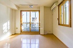 メゾン　テラ 1階ワンルームのリビング/ダイニング