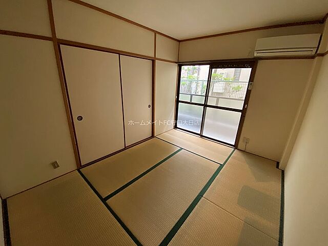 寝室