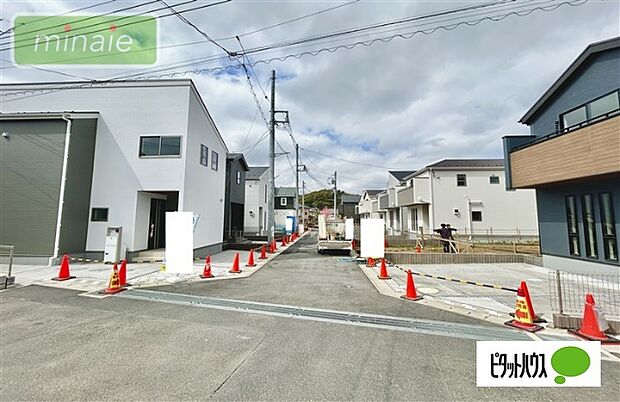 街並みに映える美しい外観デザイン