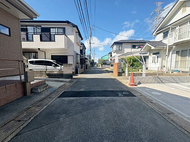 販売現地