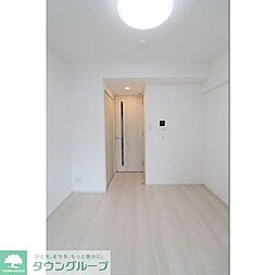 Ａｕｇｕｓｔａ　Ｒｅｓｉｄｅｎｃｅ大森 6階1Kのリビング/ダイニング